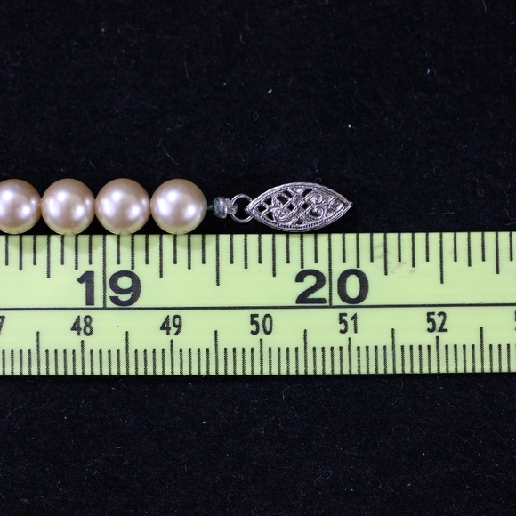 Champagne Cultured Pearls 6+mm - Picture 7 of 7